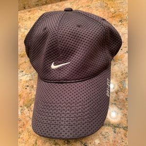 Nike Tailwind Black Adjustable vintage cap.